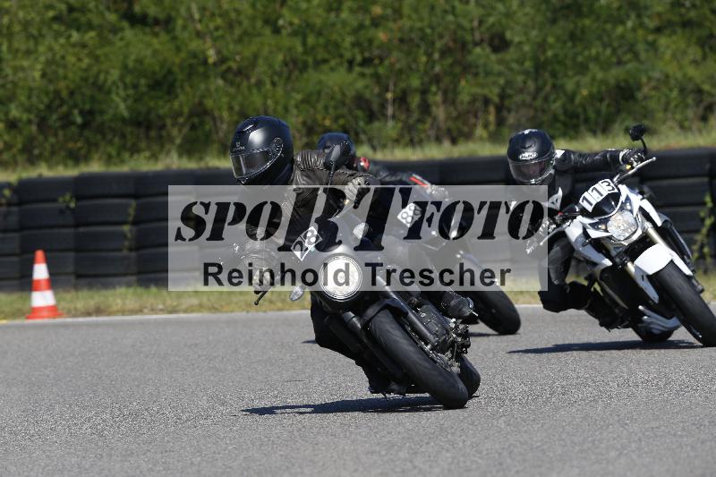 /Archiv-2025/48 25.08.2025 Cornu Master School ADR/gruen-vert/88